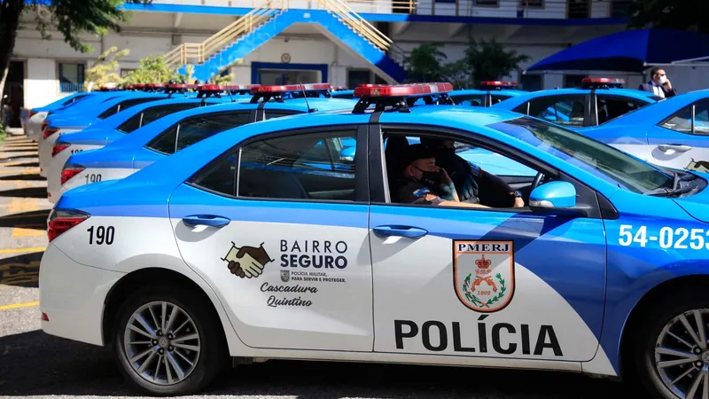 Moradores de Olaria, na Zona Norte do Rio, denunciam o aumento no roubo a casas no bairro