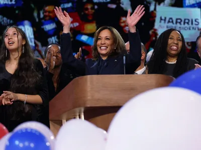 Kamala promete ser 'presidente de todos'; veja destaques do discurso na convenção