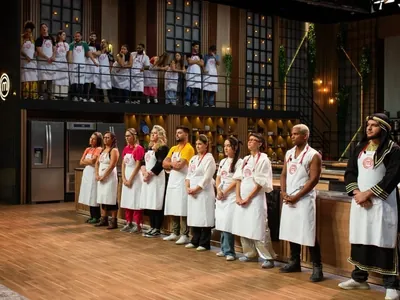 MasterChef Brasil promove repescagem entre os dez cozinheiros eliminados da temporada