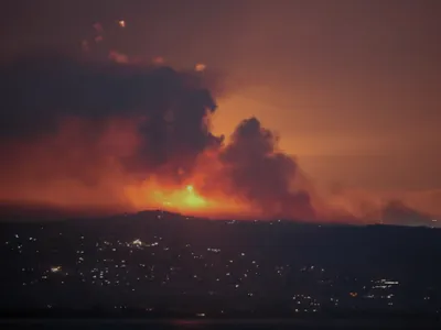 Ataque de Israel atinge campo de refugiados palestinos no Líbano