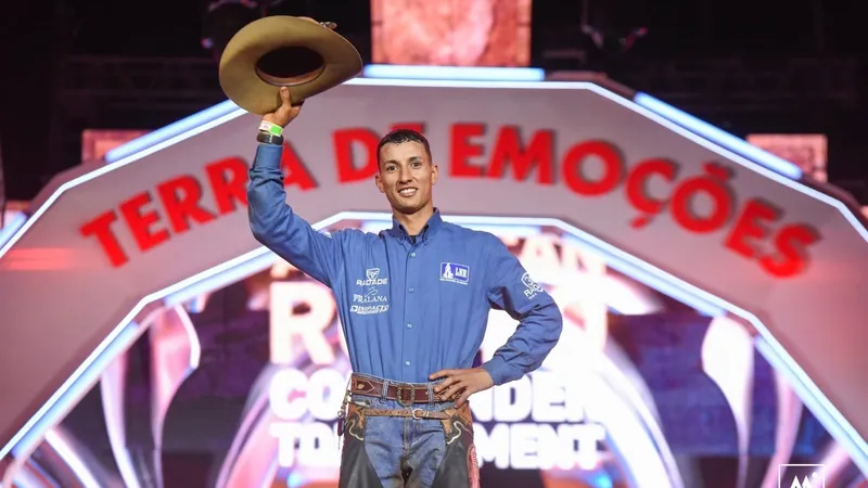 Paulista de Viradouro é o campeão das montarias em touros pela Liga Nacional de Rodeio