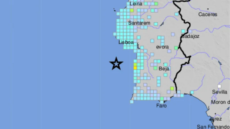 Terremoto de magnitude 5,4 atinge a região costeira de Portugal