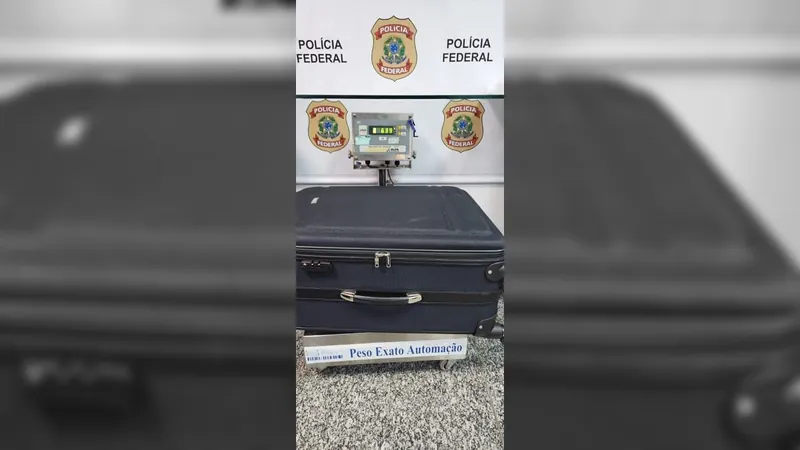 Homem é preso em flagrante com 11kg de cocaína no Aeroporto do Galeão