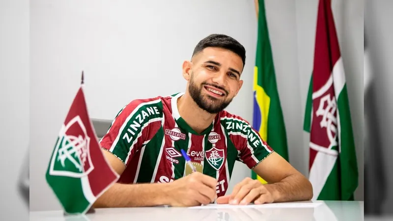 Reforço do Fluminense, zagueiro Ignacio passa por artroscopia no joelho esquerdo