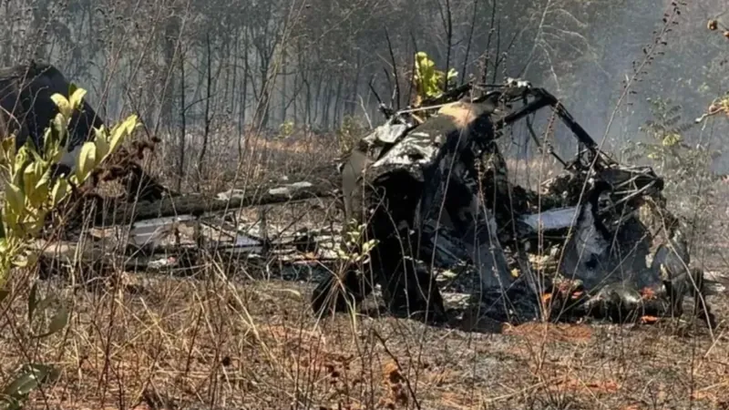 Avião agrícola cai e explode em usina no Mato Grosso do Sul