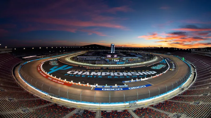 Phoenix define campeão de 2024 na Nascar; confira como assistir