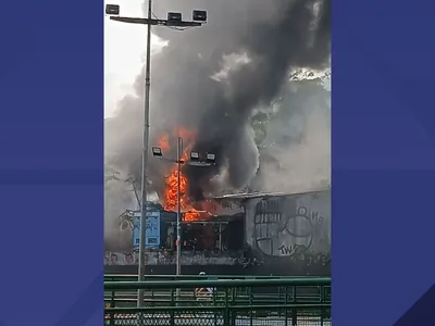 Incêndio atinge o Canecão, em Botafogo, na manhã desta quarta-feira