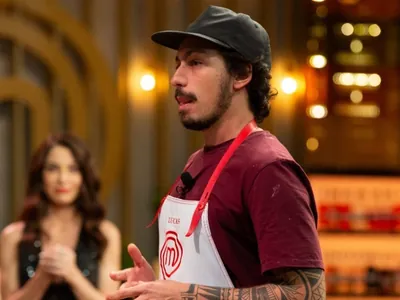 Jurados procuram "pelo em ovo" e Lucas é eliminado do MasterChef: "Saio frustrado"