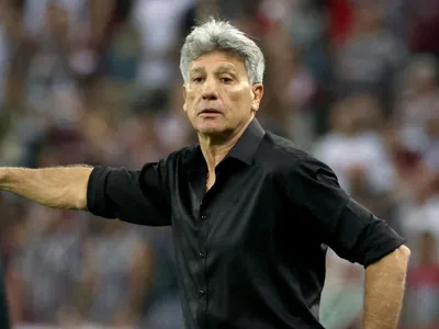 Comentaristas discordam em polêmicas de Atlético x Grêmio; Chico detona: "Um assalto"