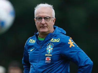 Dorival busca 'soluções' após corte de Pedro e adia definição da Seleção Brasileira