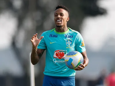 Éder Militão tem lesão muscular e é cortado da Seleção Brasileira