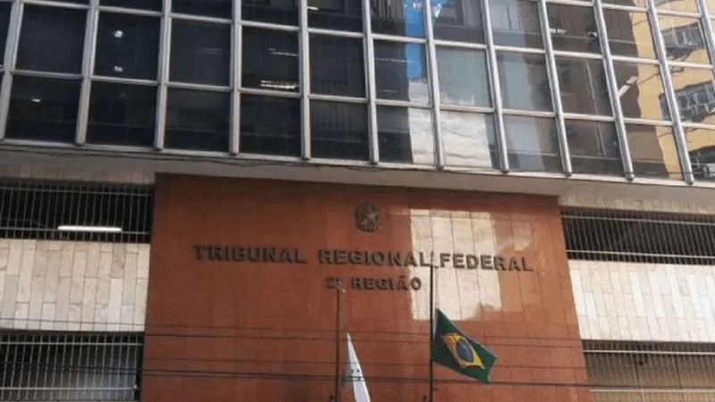 Policial acusado de violentar delegada é afastado do cargo no Tribunal Regional Federal