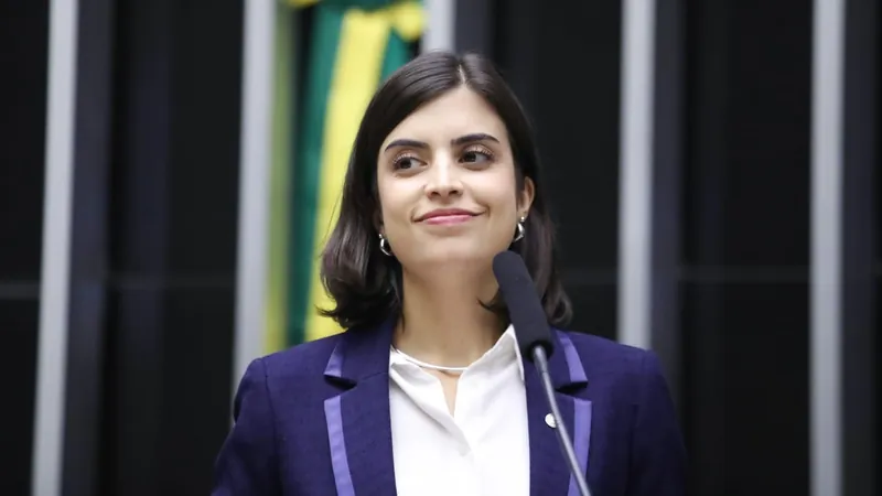 Eleições 2024: quem é Tabata Amaral, mais jovem candidata a prefeitura de São Paulo em 2024