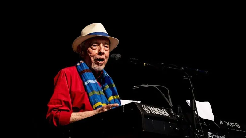 Sérgio Mendes, ícone da Bossa Nova, morre aos 83 anos nos EUA