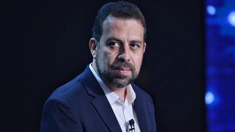 Eleições 2024: quem é Guilherme Boulos, candidato do Psol a prefeito de São Paulo