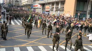 7 de Setembro: desfile no Centro de Campinas reúne 20 mil pessoas