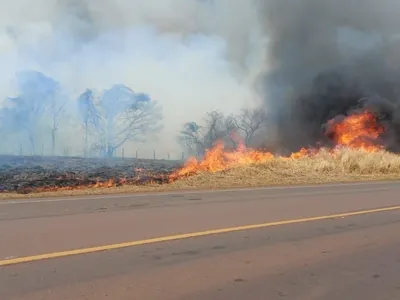 Vale do Paraíba segue com dois focos de incêndio na tarde desta quarta-feira (11)