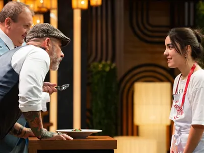 Fogaça discute com participante do MasterChef após ela rir de avaliação