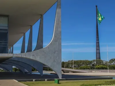 Disputa pelos apartamentos funcionais em Brasília vira caso de Justiça