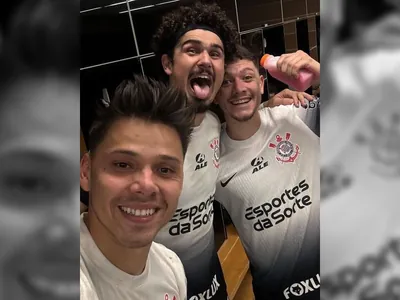 André Ramalho conta que fez gol do Corinthians com dores: "Foi na raça"