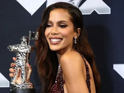 Anitta supera Taylor Swift em buscas durante o VMA; veja lista de vencedores da premiação