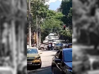 Moradores da Tijuca relatam confronto entre policiais e criminosos nesta quinta-feira