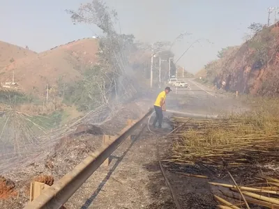 Vale do Paraíba segue com quatro focos de incêndio na manhã desta sexta-feira (13)