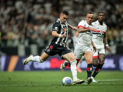 Após eliminação, Rafinha pede foco do São Paulo na Libertadores e Brasileirão