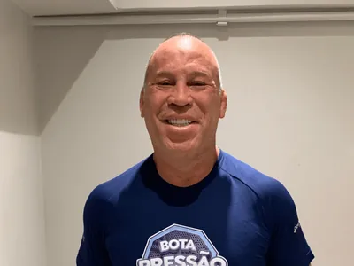 Wanderlei Silva dá seu palpite e diz quem leva o cinturão do Peso Galo do UFC para casa