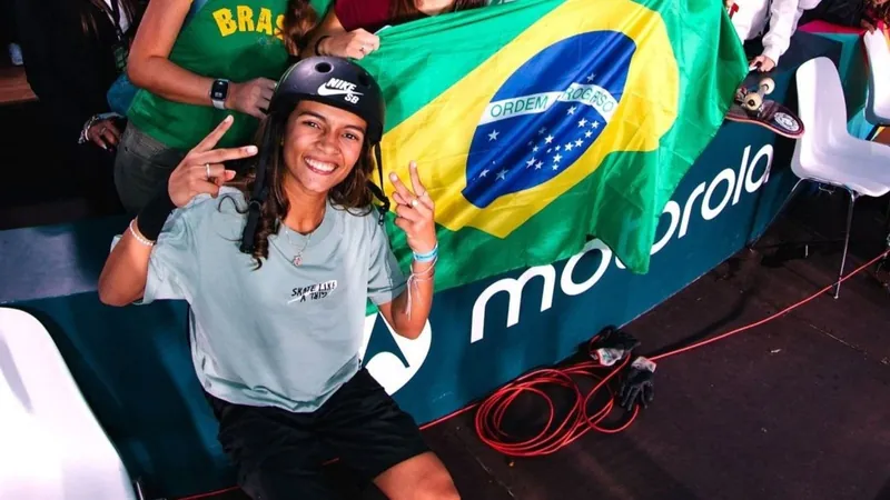 Rayssa Leal é bicampeã mundial de skate street