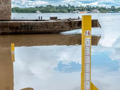 Rio Madeira, afluente do Amazonas, atinge o menor nível da história