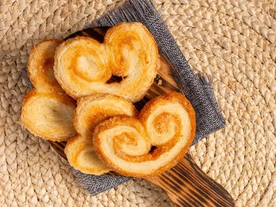 Biscoito palmier: faça receita simples de docinho francês com apenas 5 ingredientes