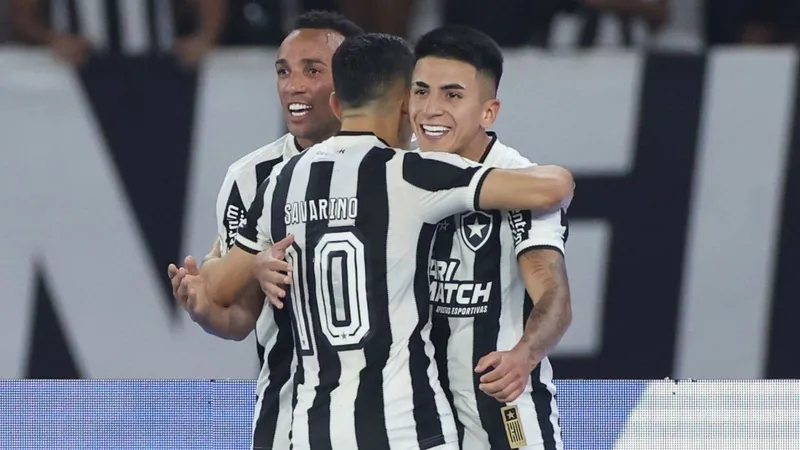 Botafogo chega a 53% de chance de título do Brasileiro; Corinthians tem 58% de rebaixamento