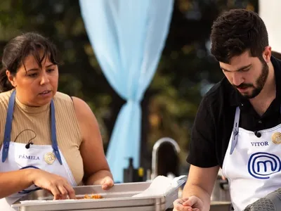 Competidora do MasterChef contraria grupo e coloca ingrediente escondido em receita; assista