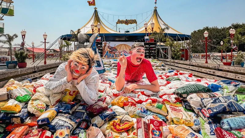 Reder Circus anuncia ingressos com desconto em todos os setores com doação de 1kg de alimento