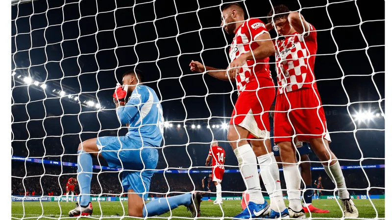 Com frango do goleiro, PSG estreia com vitória sobre o Girona por 1 a 0 na Champions League