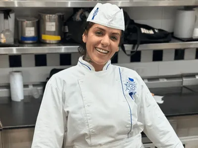 Campeã do MasterChef, Ana Carolina passa por mudança radical: "Estudando para viver de comida"