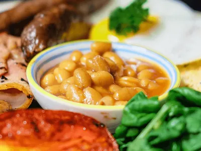 Como fazer feijão? Fogaça dá receita de chef e ensina truque para caldo perfeito