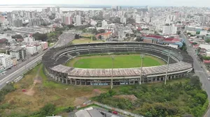 Estádio Olímpico completa 70 anos abandonado e em meio a indefinição sobre o seu futuro