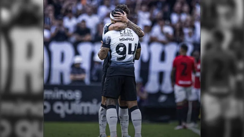 Em estreia de Memphis, Corinthians vence Atlético-GO por 3 a 0