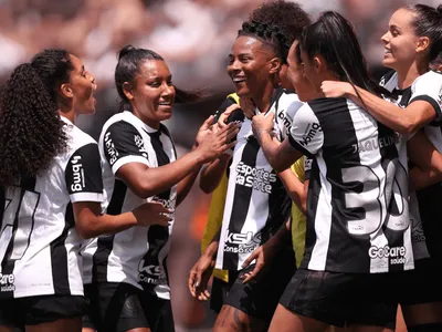 Corinthians vence novamente o São Paulo e conquista o hexa brasileiro feminino