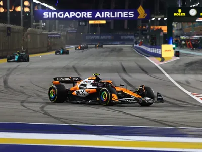 Raio X: erros de Norris na liderança do GP de Singapura custaram quase 4 segundos ao piloto