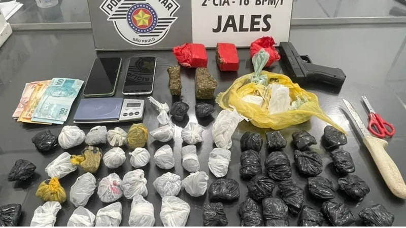 Dupla é presa com várias porções de cocaína e maconha em Jales