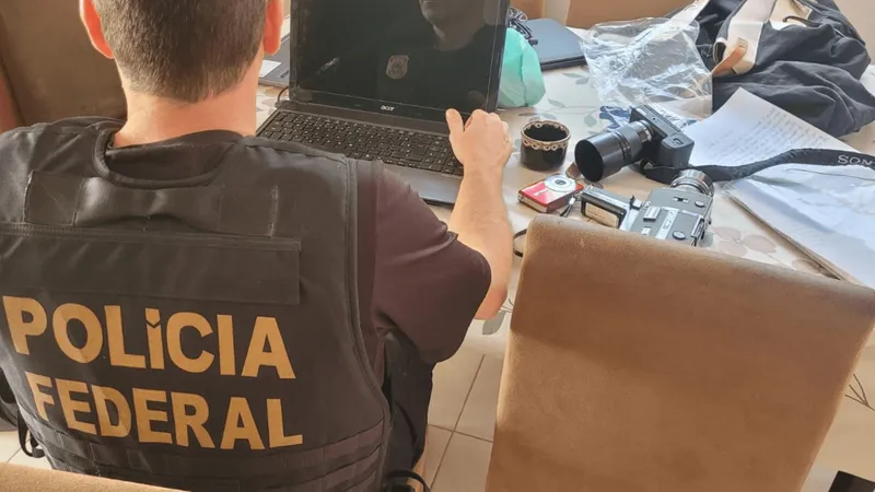 Polícia Federal prende homem em Jacareí por armazenar mais de 200 arquivos de abuso infantil