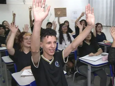 Adolescentes explicam por que vão às urnas em 2024, apesar do voto facultativo