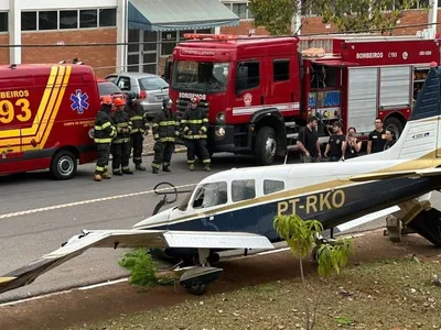 Avião de pequeno porte cai em Bragança Paulista