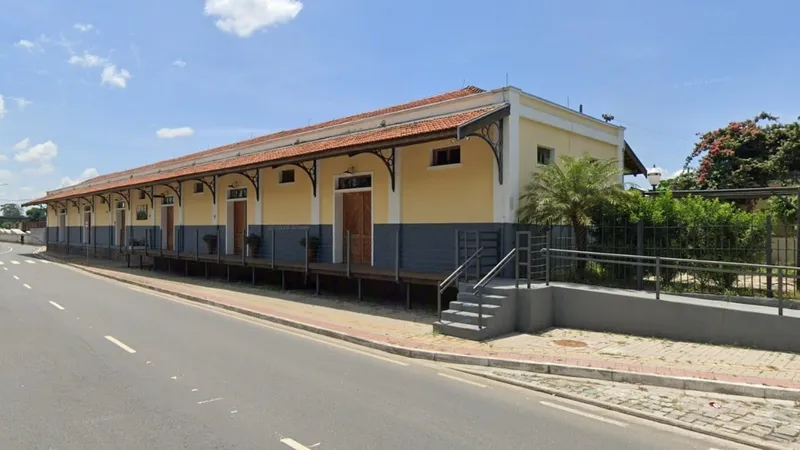 Lançamento de livro homenageia jornalista Evandro Campos em Taubaté (SP)