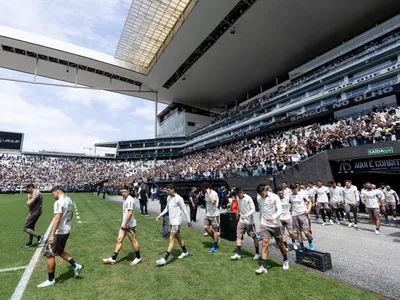 Corinthians encerra a preparação para o clássico com treino aberto para a torcida