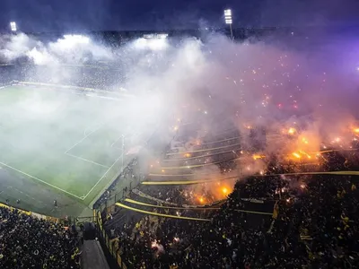 Presidente do Peñarol diz pagar multas "feliz" por festa feita pela torcida na Libertadores