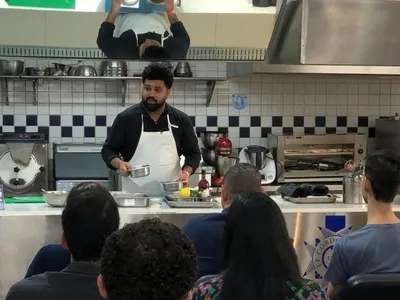 Evento de gastronomia reúne mais de 3 mil pessoas em Botafogo, na Zona Sul